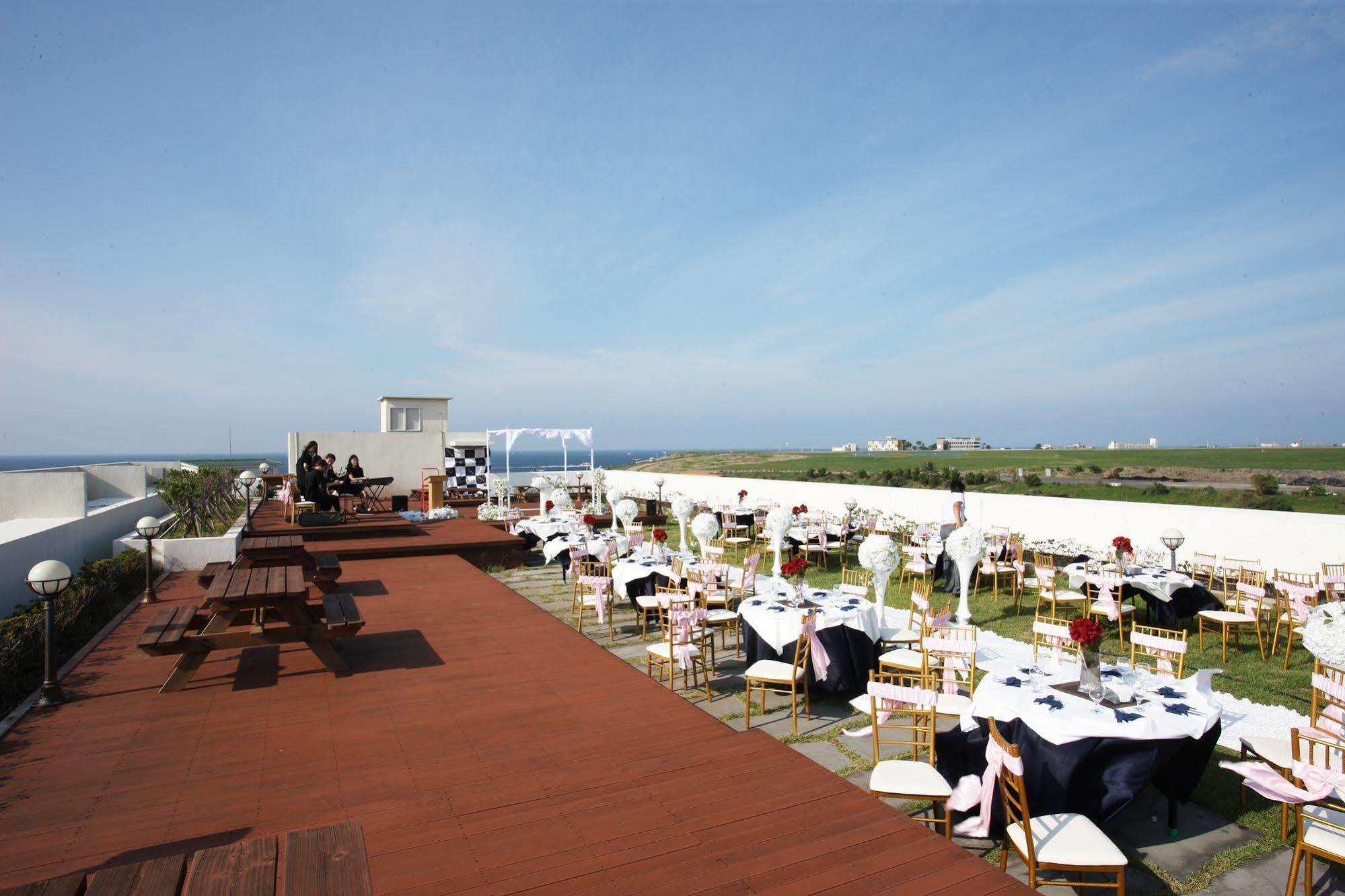 Hotel Ciel Bleu Чеджу Екстериор снимка