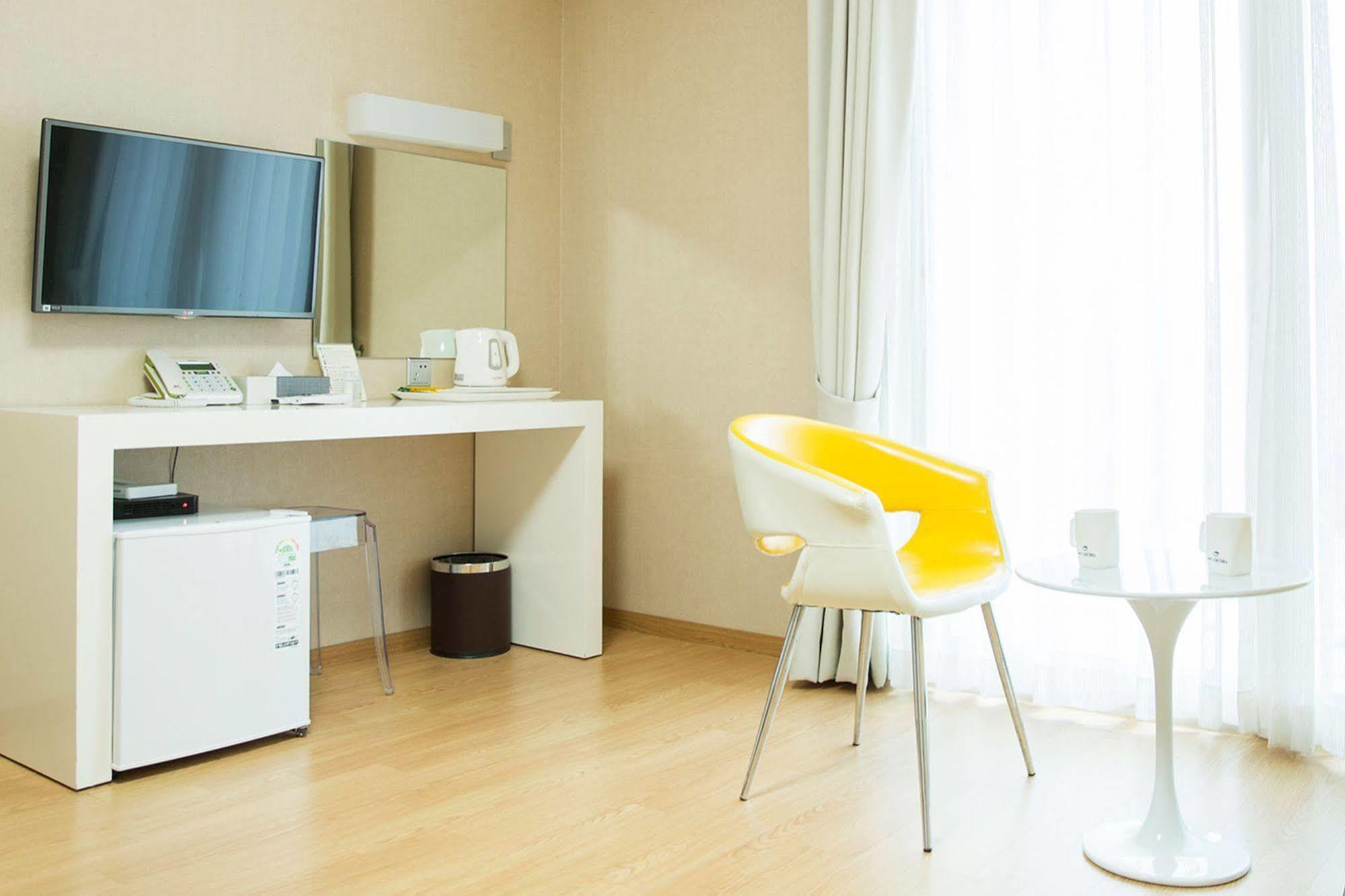 Hotel Ciel Bleu Чеджу Екстериор снимка